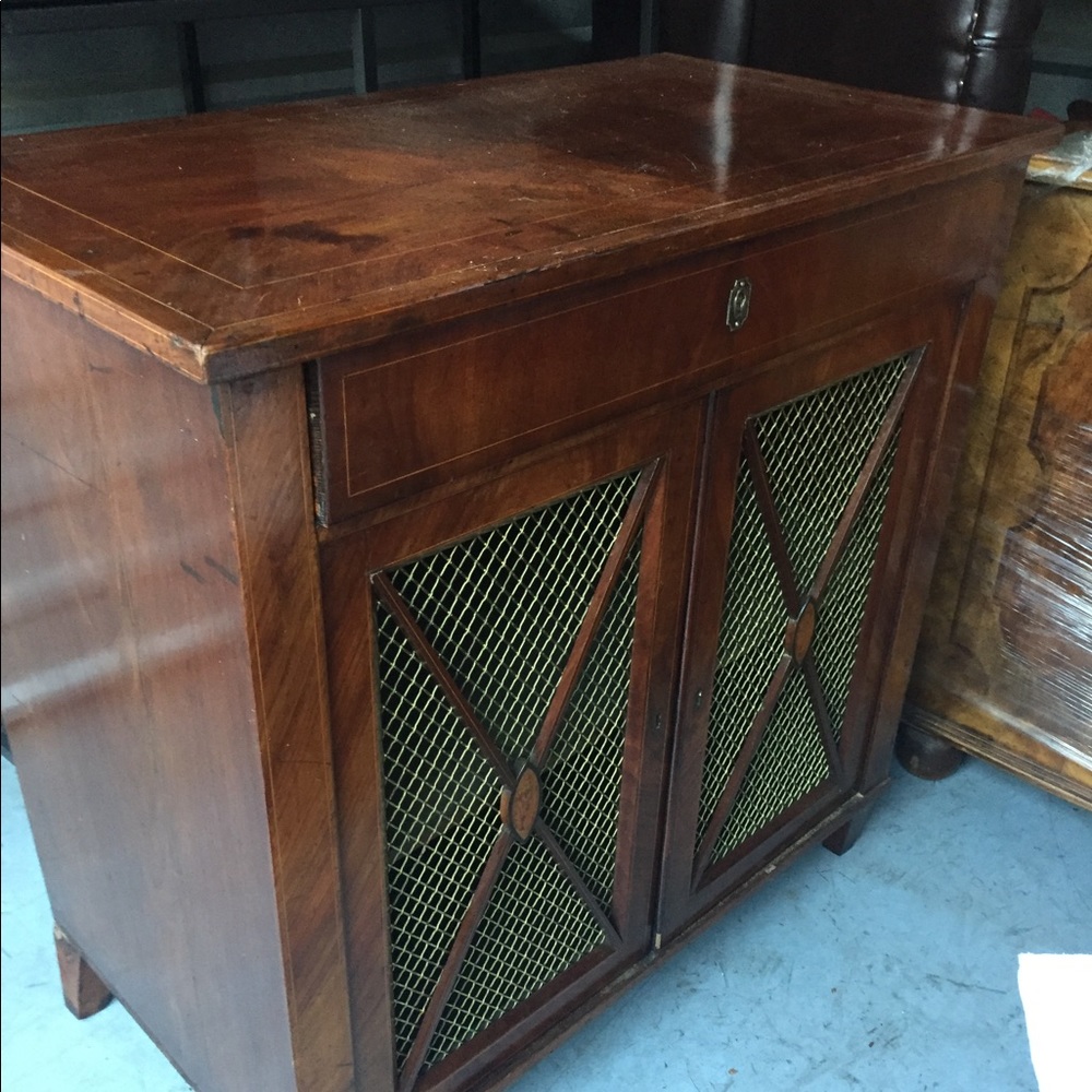 Antique bar
